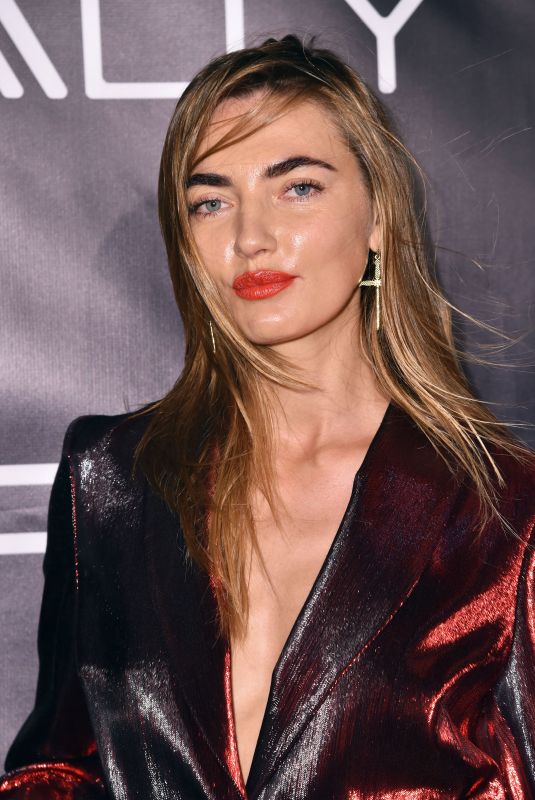 ALINA BAIKOVA at Gabrielle’s Angel Foundation’s Angel Ball 2017 in New York 10/23/2017