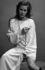 AMY ADAMS for T Magazine: The Greats Issue, October 2017