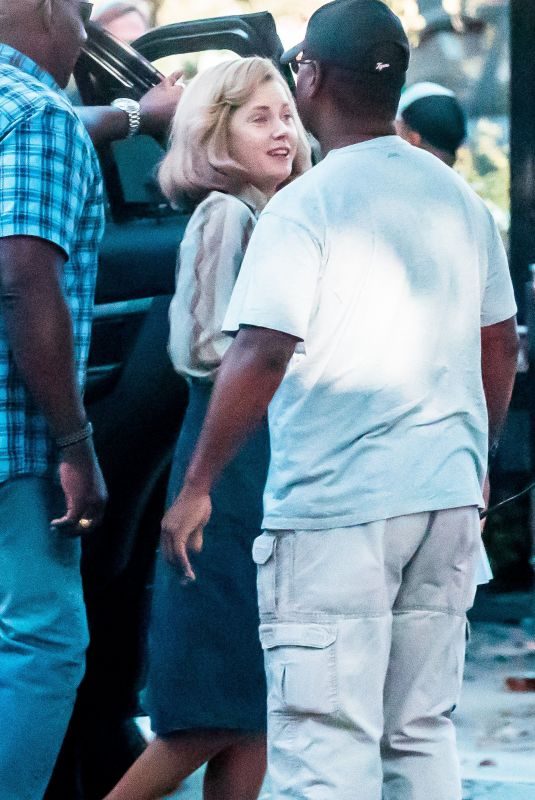 AMY ADAMS on the Set of Backseat in Los Angeles 10/12/2017