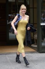 ANNA FARIS Leaves Crosby Hotel in New York 10/23/2017