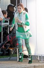 ANNA KENDRICK on the Set of Nicole in Vancouver 10/28/2017
