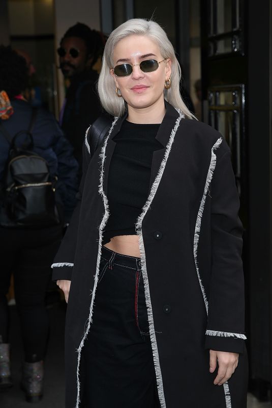 ANNE MARIELeaves BBC 2 Studios in London 10/28/2017