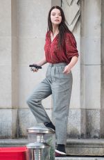 ANYA TAYLOR-JOY Leaves a School in Philadelphia 10/02/2017