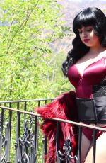 ARIEL WINTER for La Palme Magazine, Behind the Scenes