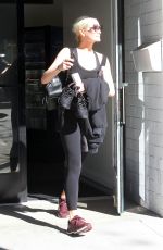 ASHLEE SIMPSON Leaves a Gym in Los Angeles 10/23/2017