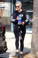 ASHLEE SIMPSON Leaves a Gym in Studio City 10/12/2017