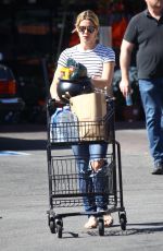 ASHLEY GREENE Leaves Pavilions Supermarket in Beverly Hills 10/10/2017