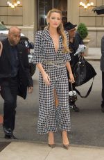 BLAKE LIVELY Leaves Her Hotel in New York 10/16/2017