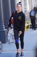 BROOKE SHIELDS Heading to a Gym in New York 10/03/2017