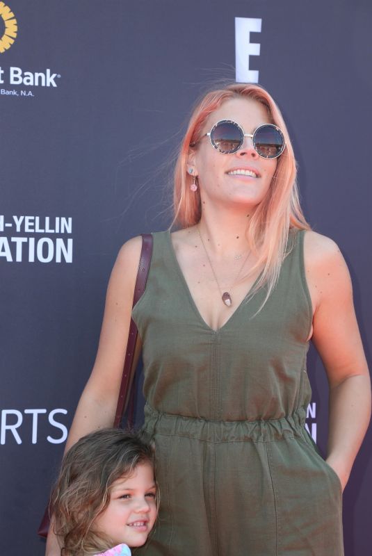 BUSY PHILIPPS at P.S. Arts’s Express Yourself in Santa Monica 10/08/2017