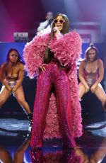 CARDI B Performs at Jimmy Kimmel Live 10/18/2017
