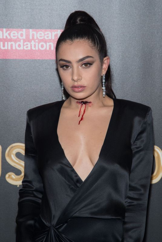 CHARLI XCX at 2017 Amfar Fabulous Fund Fair in New York 10/28/2017