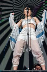 CHARLI XCX Performs at a Concert in Orlando 10/21/2017