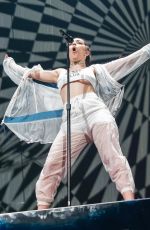 CHARLI XCX Performs at a Concert in Orlando 10/21/2017