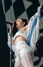CHARLI XCX Performs at a Concert in Orlando 10/21/2017
