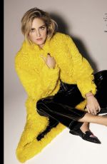 CHIARA FERRAGNI in Glamour Magazine, November 2017