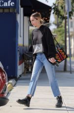 DELILAH HAMLIN Heading to Skin Treatment Session in West Hollywood 10/19/2017