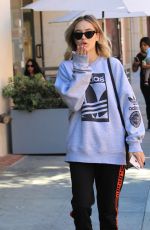 DELILAH HAMLIN Out and About in Beverly Hill 10/04/2017