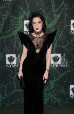DITA VON TEESE at Bette Midler