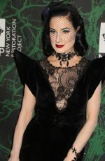 DITA VON TEESE at Bette Midler