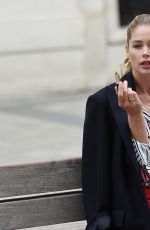 DOUTZEN KROES on the Set of a Photoshoot at Arc De Triomphe in Paris 10/01/2017