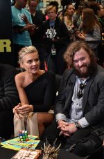 ELIZA COUPE at Fandom Fest at 2017 New York Comic-con 10/06/2017