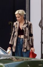 ELIZABETH BANKS on the Set of The Happytime Murders in Los Angeles 10/03/2017