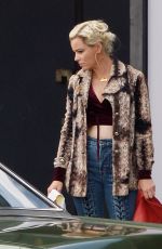 ELIZABETH BANKS on the Set of The Happytime Murders in Los Angeles 10/03/2017