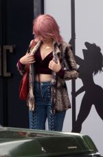 ELIZABETH BANKS on the Set of The Happytime Murders in Los Angeles 10/03/2017