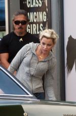 ELIZABETH BANKS on the Set of The Happytime Murders in Los Angeles 10/04/2017
