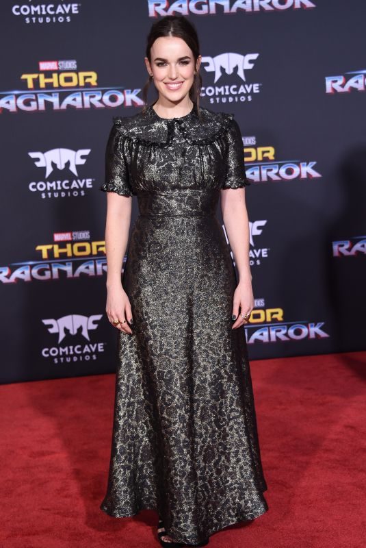 ELIZABETH HENSTRIDGE at Thor: Ragnarok Premiere in Los Angeles 10/10/2017