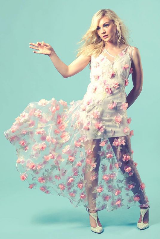 EMILY KINNEY for Rogue Magazine, 2017
