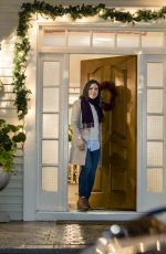 ERIN KRAKOW - Engaging Father Christmas, 2017 Promos