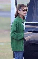 EVA MENDES Flying into Atlanta 10/15/201