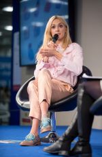 FEARNE COTTON at Baby Show Olympia London 2017 in London 10/21/2017