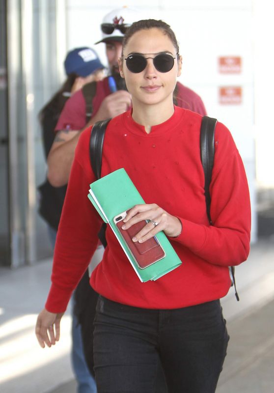 GAL GADOT at JFK Airport in New York 10/01/2017