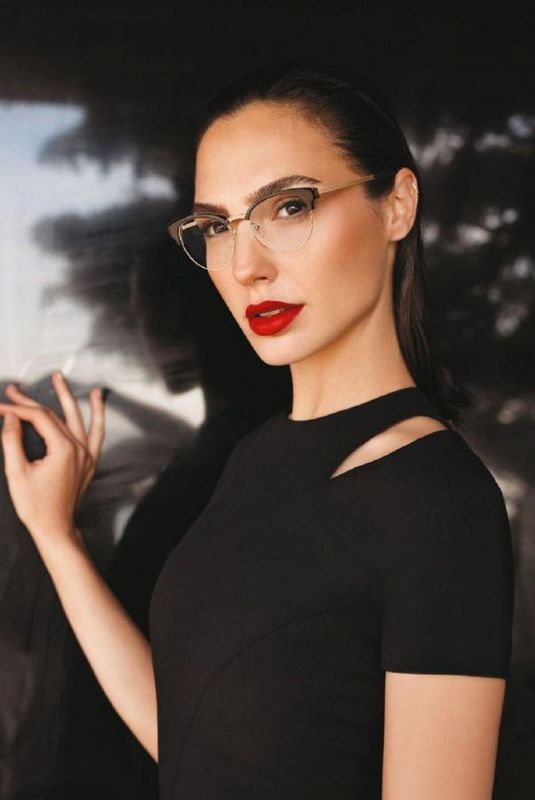 GAL GADOT for Cool Ray Collection 2017