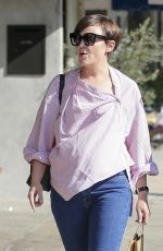 GINNIFER GOODWIN Out Shopping in Los Angeles 10/20/2017