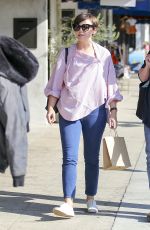 GINNIFER GOODWIN Out Shopping in Los Angeles 10/20/2017