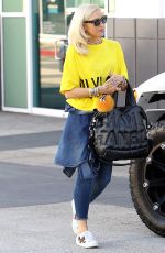 GWEN STEFANI Leaves a Studio in Los Angeles 10/23/2017