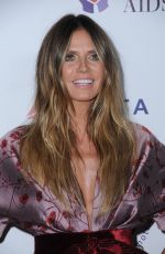 HEIDI KLUM at Elizabeth Taylor Aids Foundation and mothers2mothers Benefit Dinner in Los Angeles 10/24/207