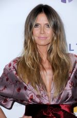HEIDI KLUM at Elizabeth Taylor Aids Foundation and mothers2mothers Benefit Dinner in Los Angeles 10/24/207