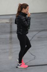 JENNIFER GARNER Arrives at a Gym in Los Angeles 10/14/2017