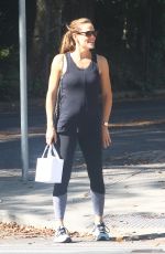 JENNIFER GARNER Leaves a Gym in New York 10/06/2017