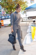 JENNIFER LOPEZ Arrives at a Studio in New York 10/19/2017