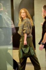 JENNIFER LOPEZ Out and About in Los Angeles 10/09/2017