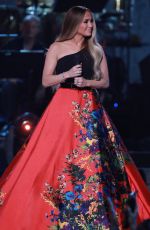 JENNIFER LOPEZ Performs at One Coice: Somos Live! a Concert for Disaster Relief in Los Angeles 10/14/2017