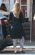 JESSICA ALBA at uUrth Caffe in Beverly Hills 10/01/2017