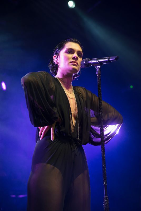 JESSIE J Performs at Koko in London 10/11/2017