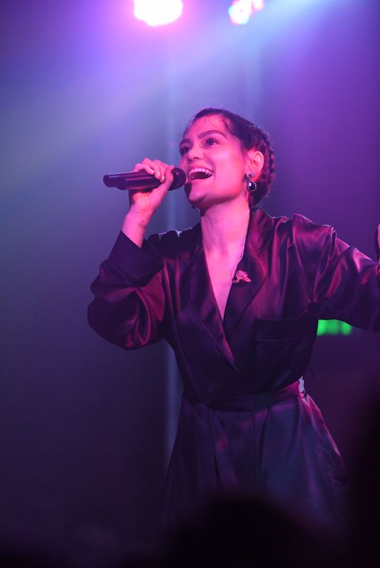 JESSIE J Preforms at Troubadour Nightclub in Los Angeles 10/27/2017